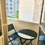 Carre Or Avec Balcon نيس